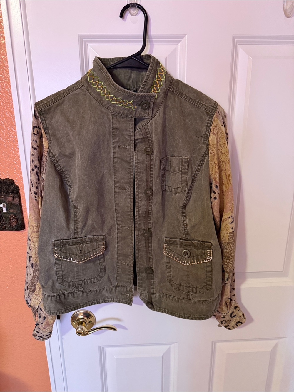 GAP Olive Green Utility Jacket with Patterned Sleeves
